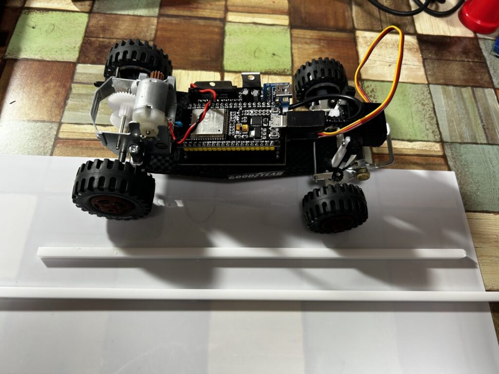 ESP32 ラジコン製作